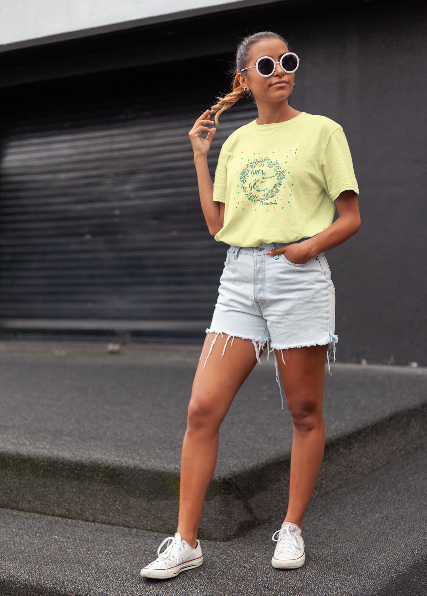 Shez Florals, Grow, Butter Yellow Printed Oversized T Shirt Women S , M, L, XL, 2XL, 3XL, 4XL, 5XL.,model with goggles